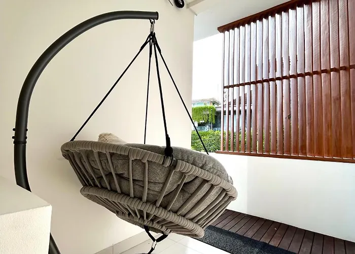 Villa Swaha At 1 *